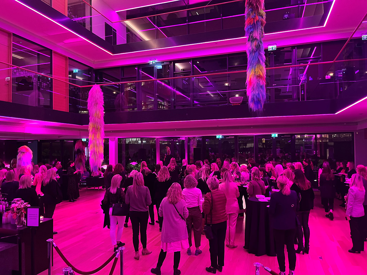 Stuðningur við Krabbameinsfélagið - mynd