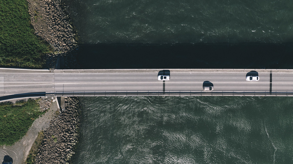 Línudans í átt að jafnvægi: Efnahagshorfur 2024-2026 - mynd